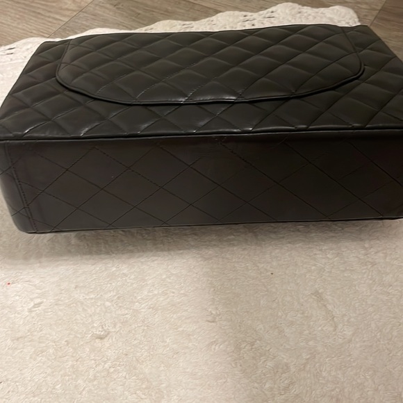 CHANEL Classic Double Flap Bag Quilted Lambskin Maxi - Picture 3 of 8